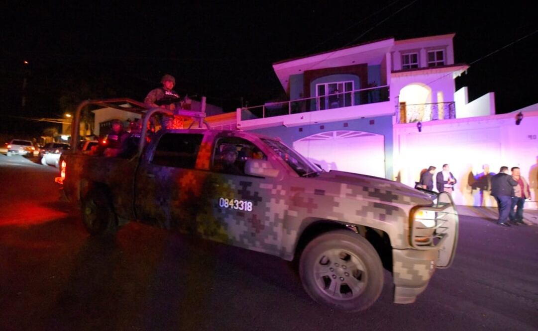 Tras el enfrentamiento, Fuerzas Federales realizaron recorridos de vigilancia en Tepic. /AP