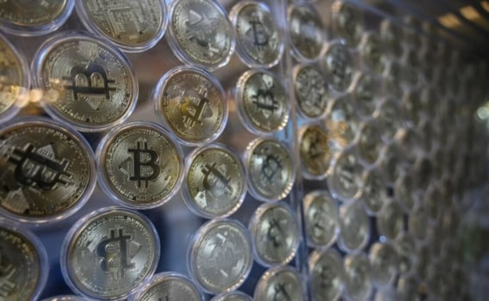 Pandemia y buena racha de Bitcoin despierta interés de mexicanos por invertir en criptomonedas