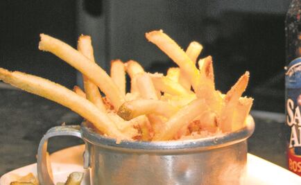 Las tostadas quemadas y las papas fritas podrían causar cáncer