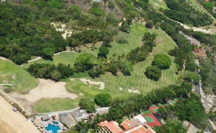 Grupo Salinas exige a Semarnat y a Profepa retirar sellos de clausura en campo de golf de Tangolunda