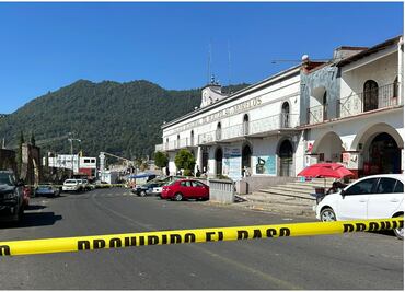 Realizan cateo en Palacio Municipal de Huitzilac, Morelos; investigan a servidores públicos