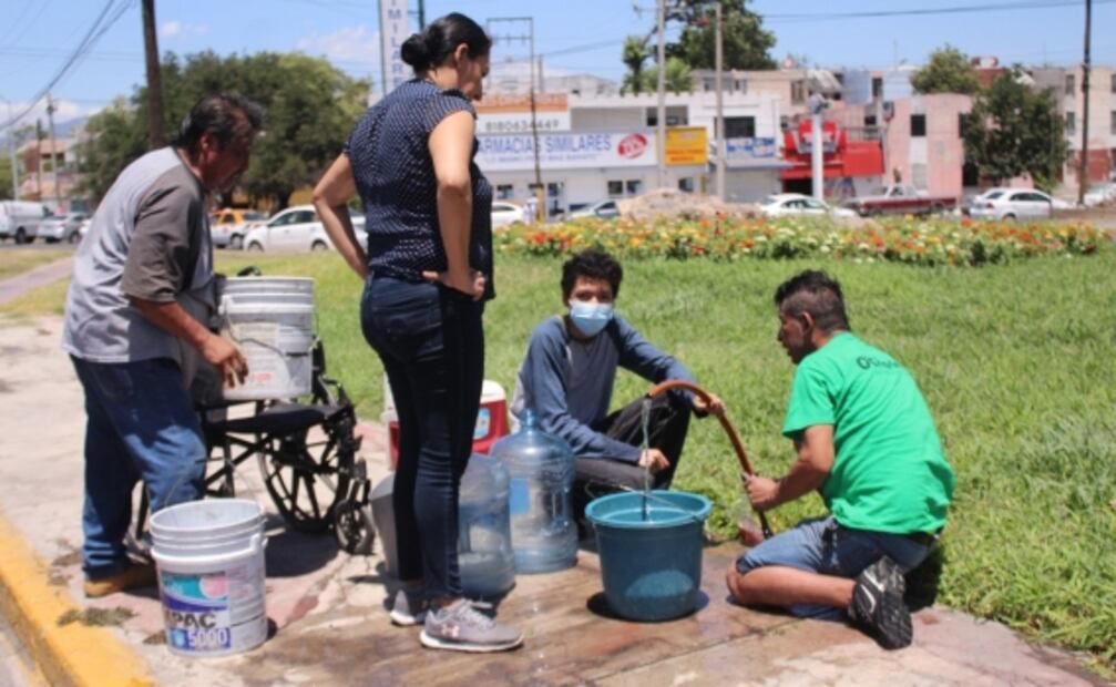 Crisis de agua causa protestas y medidas desesperadas en Monterrey