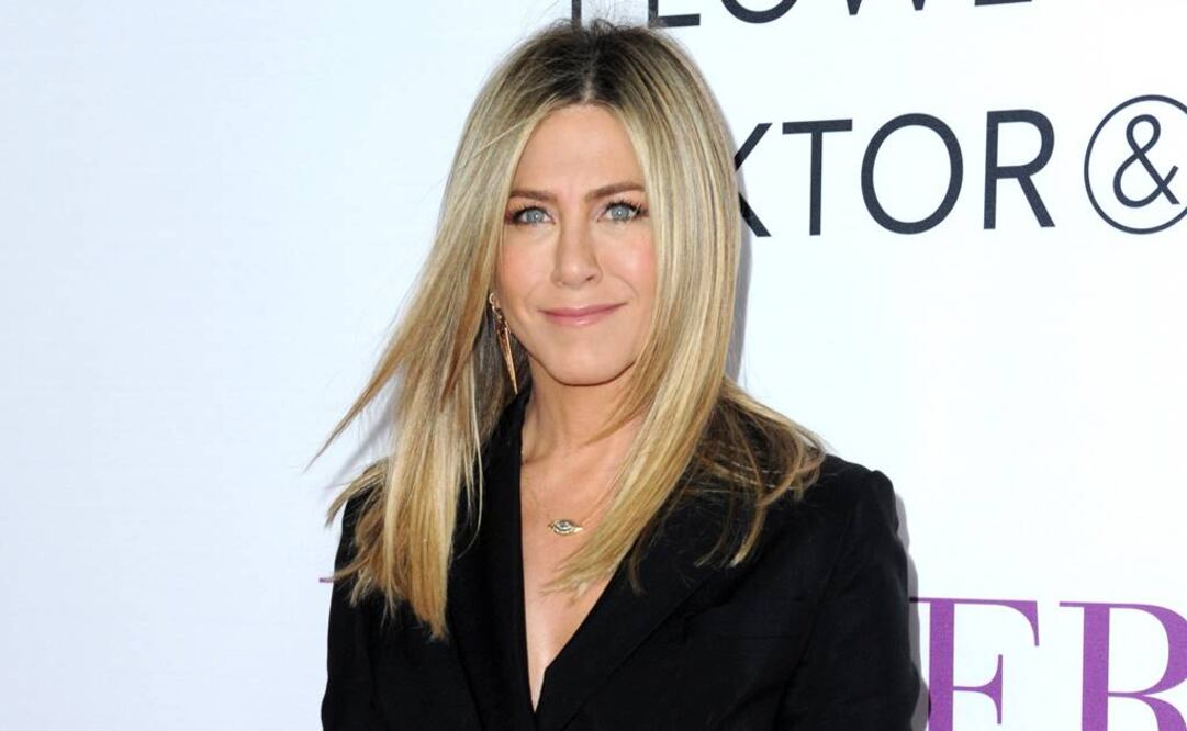 "Usamos las 'noticias' de celebridades para perpetuar esta visión deshumanizadora de las mujeres", escribió Aniston. FOTO: AP.