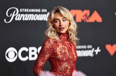 Sabrina Carpenter se vuelve viral tras decir groserías durante su show en "SNL"