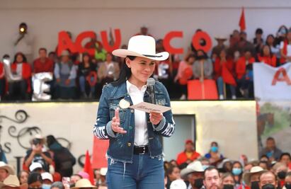 Programas sociales deben llegar a todas las familias: Alejandra del Moral