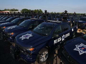 García Harfuch entrega 100 patrullas en Sinaloa para reforzar a la Policía Estatal Preventiva; homicidios han descendido a 3.6 casos diarios