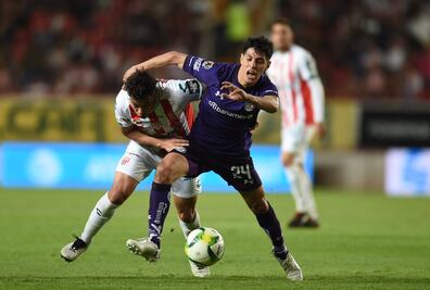 Necaxa y Toluca reparten puntos