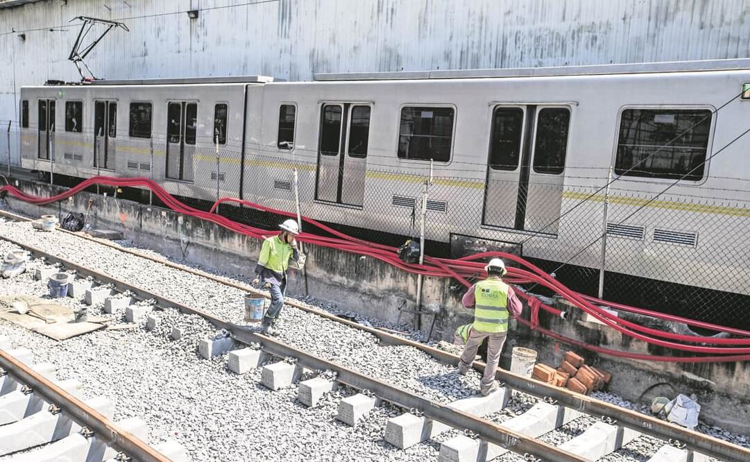 El Servicio de Transportes Eléctricos detalló que hay 16 unidades que están detenidas, de los años 1990 a 1995, las cuales tienen un periodo de vida de hasta 50 años. Fotos: Germán Espinosa. EL UNIVERSAL