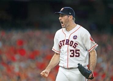 En su cosmos ellos mandan