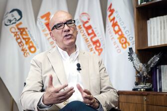 Método. El partido de Dante Delgado aplicará encuestas y sistemas de valoración política para calificar las precandidaturas (ARCHIVO EL UNIVERSAL)