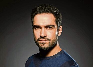Alfonso Herrera será un superhéroe en el nuevo podcast Batman desterrado