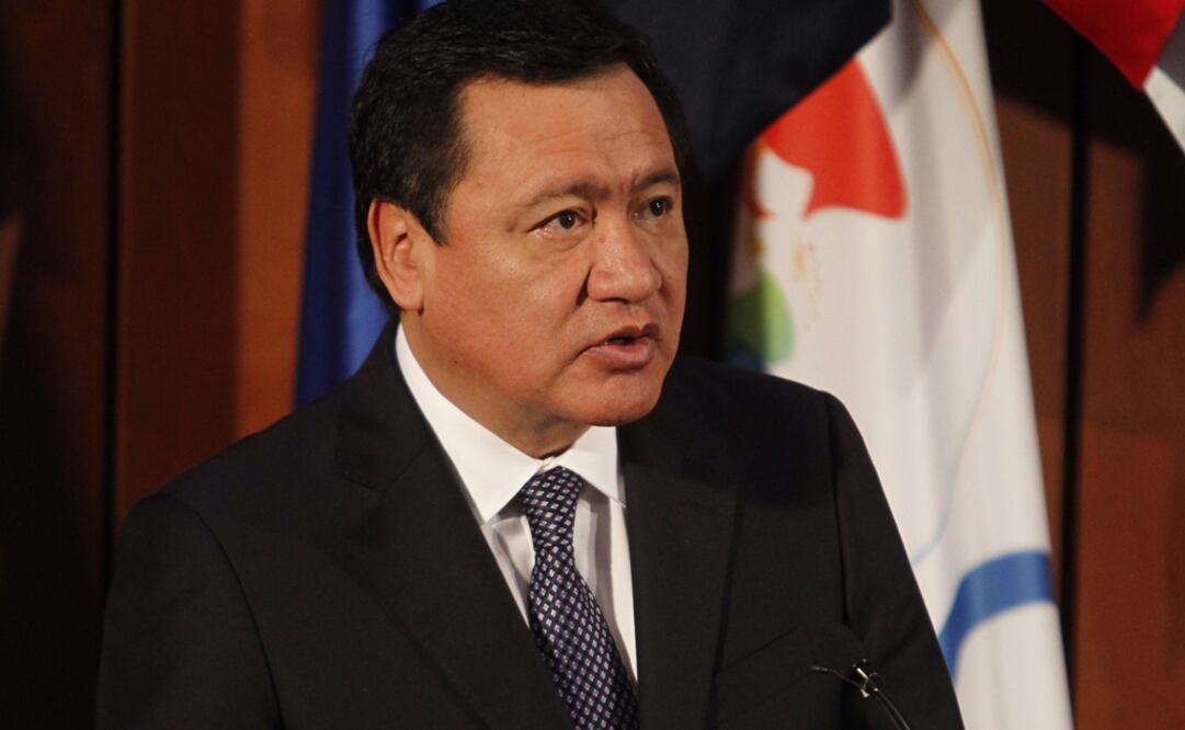 El secretario de Gobernación, Miguel Ángel Osorio Chong, habla durante la inauguración del 164 periodo extraordinario de sesiones de la Comisión Interamericana de Derechos Humanos (CIDH) (Foto: EFE)