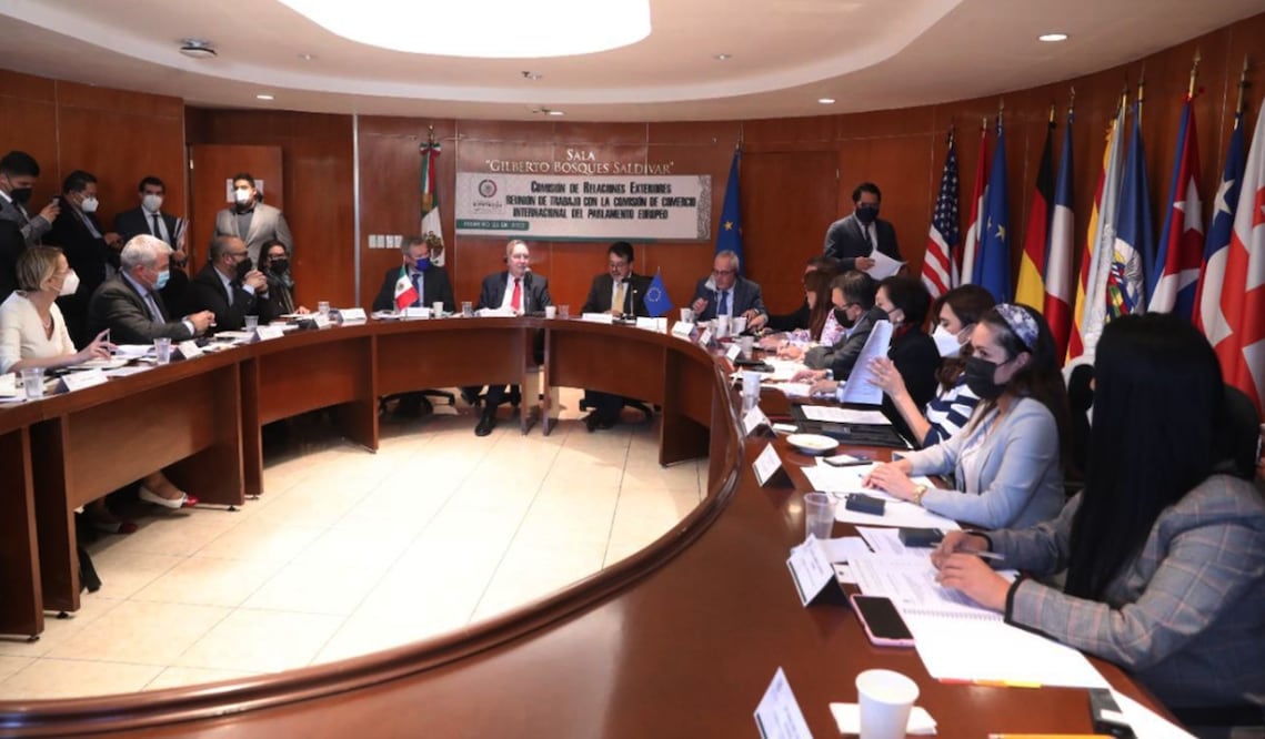 Alfredo Femat Bañuelos subrayó que “fue un intercambio de ideas, donde ellos nos comentaron cómo va el proceso y nosotros planteamos la intención, de que ojalá salga a la brevedad este acuerdo. Foto: especial