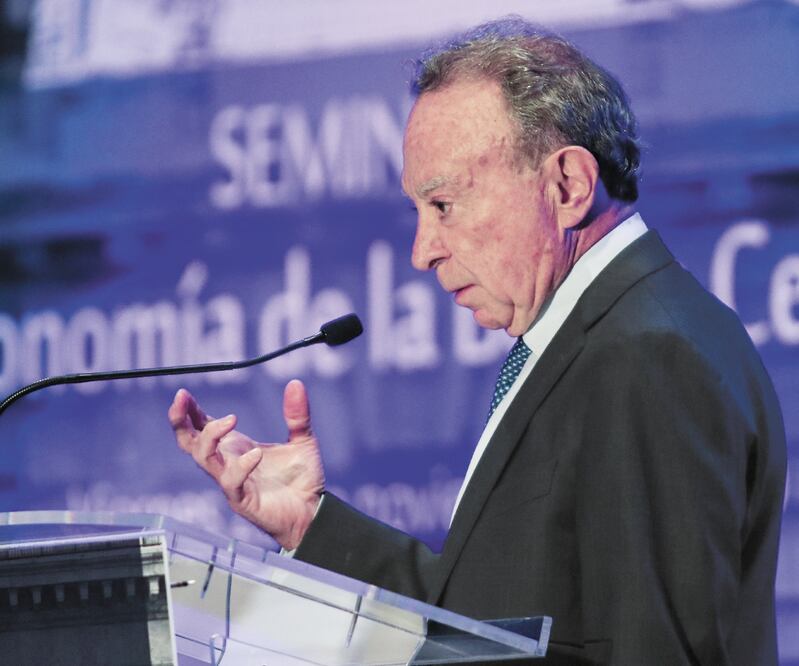 Guillermo Ortiz cuestionó el uso de las consultas públicas. ARCHIVO EL UNIVERSAL