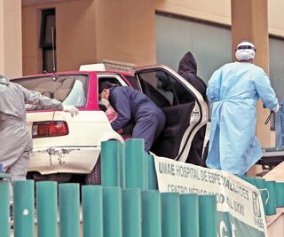 El triste peregrinar por una cama en hospitales