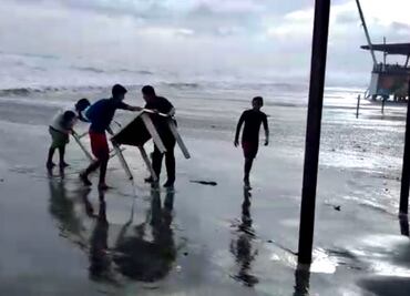 Reportan afectaciones menores por paso de huracán "Bud" en Michoacán