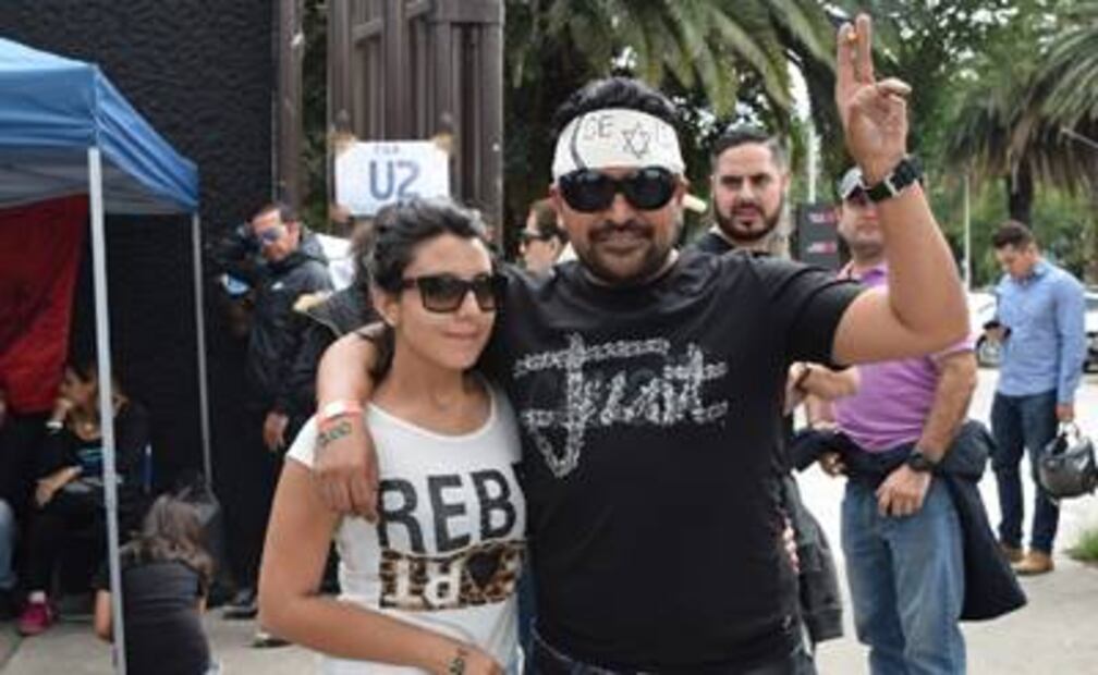 Fans ya esperan a U2 en el Foro Sol