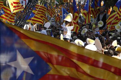 Cataluña continúa plan independentista pese a sentencias contrarias