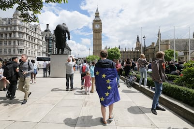 Reportan aumento de actos xenófobos en RU tras 'brexit'