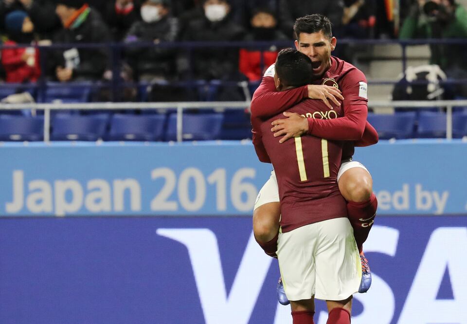 Silvio Romero sella la remontada de un América que se enfrentará al Real Madrid (AP)