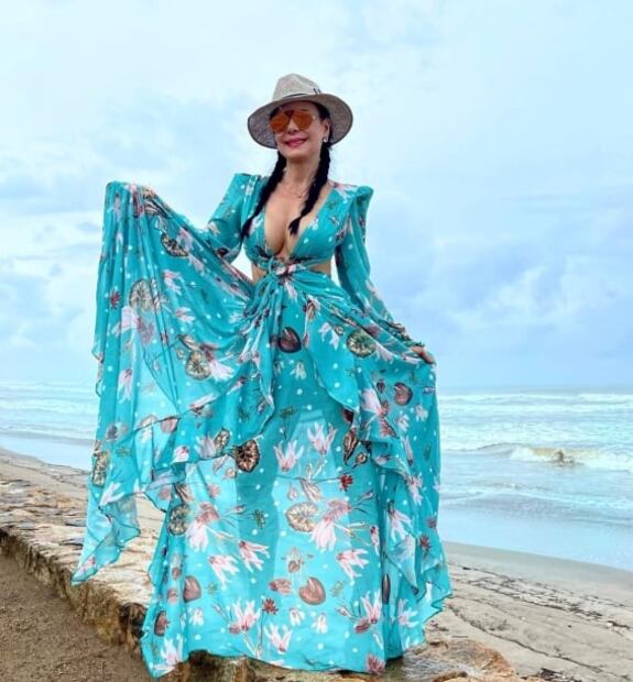 Maribel Guardia se corona como la reina de los vestidos cut out a los 63 años