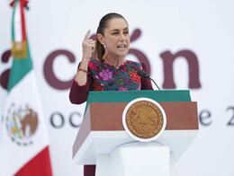 "Quien robe y traicione al pueblo, enfrentará la justicia", advierte Sheinbaum; "no les voy a fallar", afirma