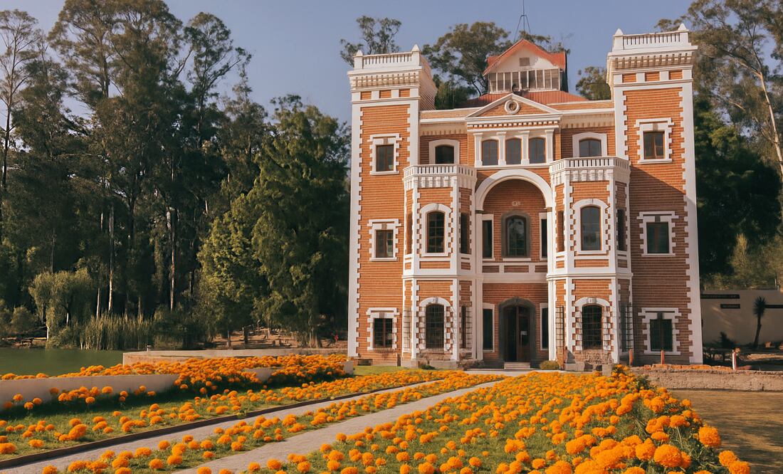 La Ex Hacienda de Chautla será le sede de Catrinerías 2025. Foto: Imagen generada con IA / Unsplash José Canul