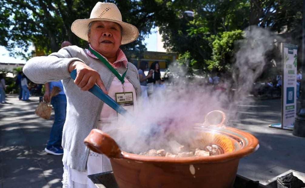 Josefina Rodríguez Zamora destacó que “la cocina tradicional es hoy un motor del turismo en nuestro país.
Foto: Especial.