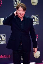 Arthur Hanlon regresa a sus raíces con bachata