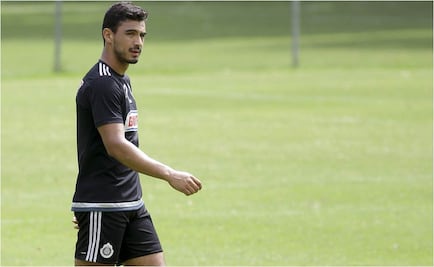 Alanís causa baja en Chivas por lesión