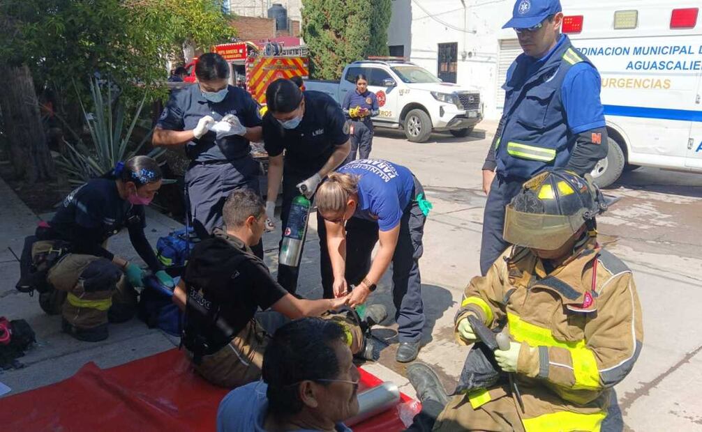 Evacuan más de 49 familias por fuga de gas LP de una pipa en el Ejido Pocitos de Aguascalientes (22/07/2026). Foto: Especial