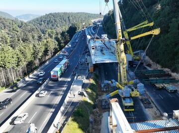 Cierran autopista México-Toluca por segunda vez ante obras del Tren Interurbano