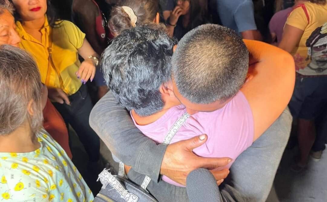 Pescadores rescatados regresaron sanos y salvos, tras soportar embates de Miton en altar mar. Fotos. Especiales