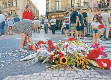 Política ensombrece homenaje en Cataluña