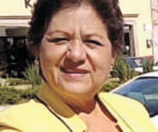 Diputada guinda construye carretera ¡que va a su casa!