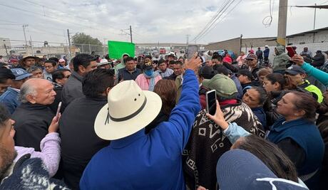 Ejidatarios bloquean vialidad en Edomex; exigen pagos y cambio de nombre de estaciones