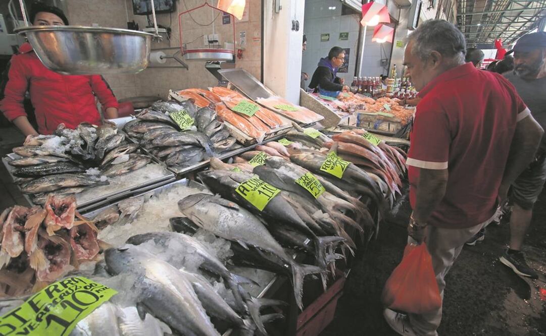 La Agencia de Protección Sanitaria inició operativos para certificar la calidad de los pescados y mariscos. Foto: Carlos Mejía/ El UNIVERSAL