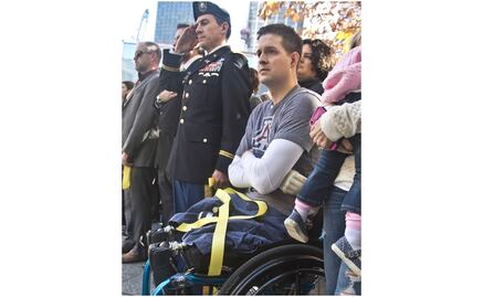 ¿Quién es Brian Kolfage, el hombre que se quedó sin piernas y ahora junta dinero para el muro?