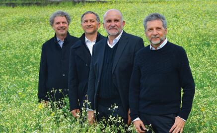 Con Astor Piazzola y Vivaldi quieren derrumbar "muros"