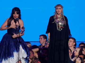 Camila Cabello gana premio de Video del Año en los VMAs