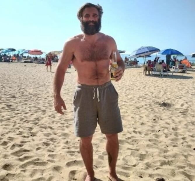 Detienen a ex peleador de UFC por matar a golpes a su novia en un hotel en Nayarit