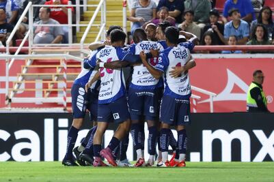 Pachuca hila una segunda victoria consecutiva; deja sin esperanzas a Necaxa y Fernando Gago