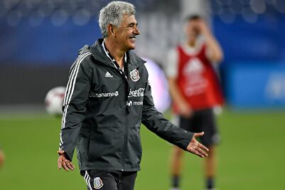 Ferretti asegura que nadie del futbol mexicano puede dirigir al Tri