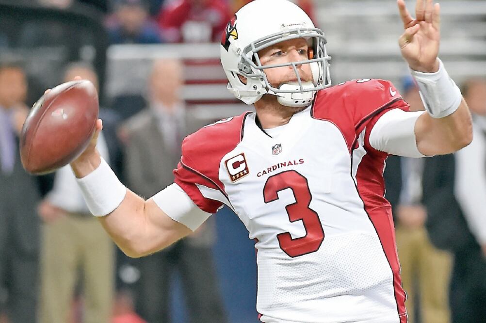 Esta noche Carson Palmer y los suyos reciben a Vikings de Minnesota (L.G. PATTERSON. AP)