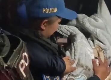 Policías auxiliares ayudan a mujer embarazada a dar a luz en calles de Miguel Hidalgo