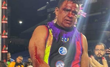 Monsther Clown pierde la máscara contra Aerostar en Triplemanía Regia
