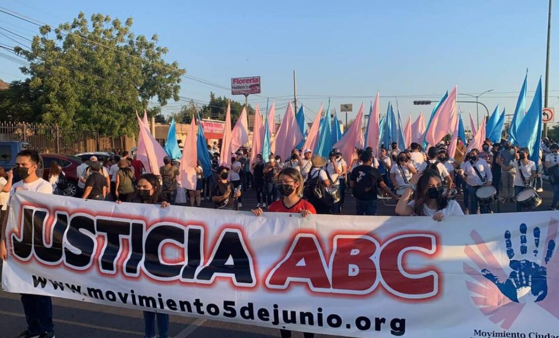 Protesta de la Asociación Cinco de Junio por el caso de la Guardería ABC en Sonora que dejó 49 menores fallecidos luego de un incendio en 2009 (04/06/2025). Foto: Amalia Escobar / EL UNIVERSAL