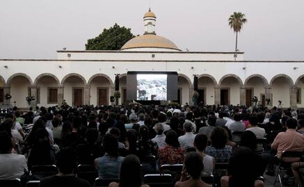 Juan Rulfo reúne a sus seguidores en Guadalajara