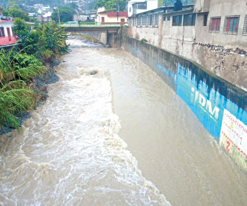 Algunos ríos se han salido de sus cauces debido a las lluvias. Foto: ESPECIAL