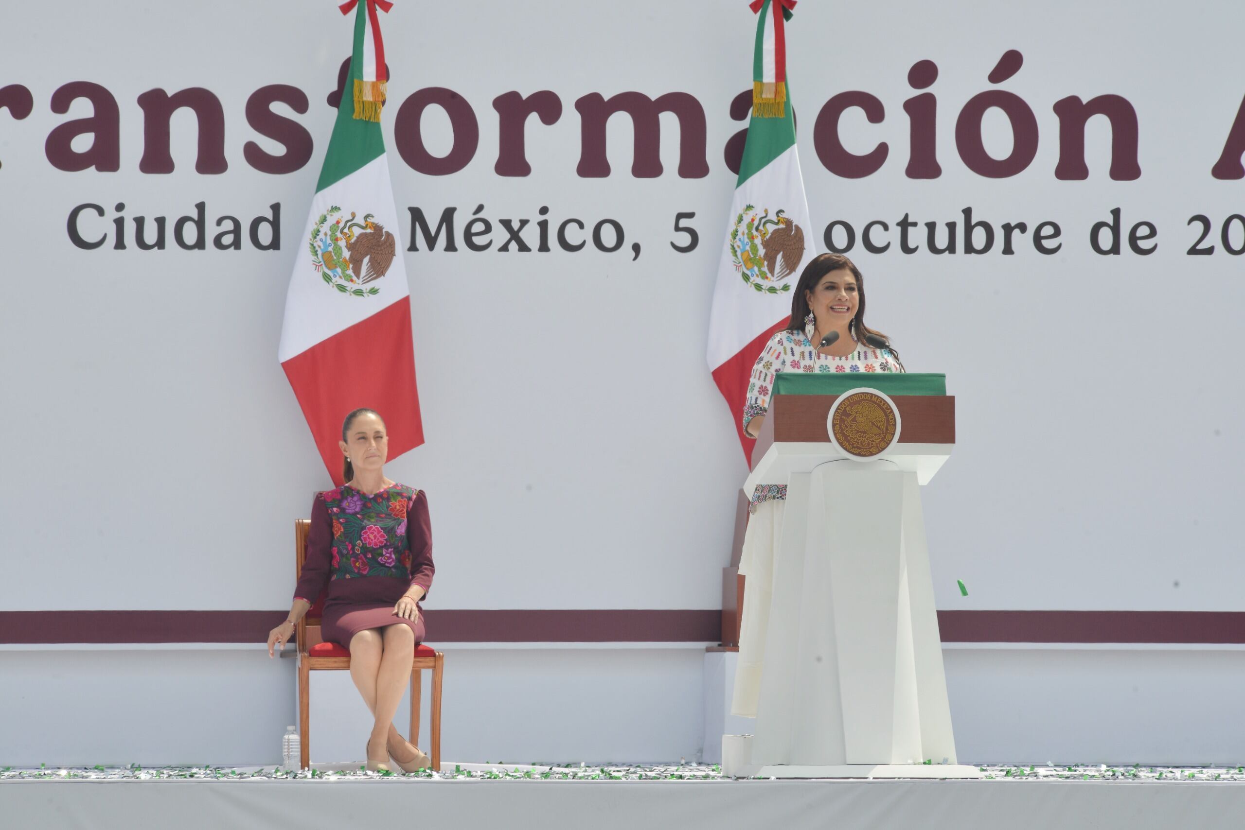 Brugada destaca legado de Sheinbaum y le promete no dar un paso atrás en la  transformación de la CDMX | El Universal